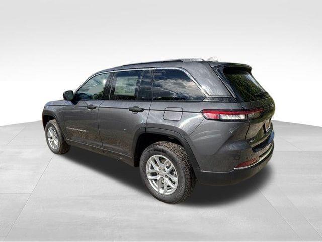 new 2025 Jeep Grand Cherokee car, priced at $37,390