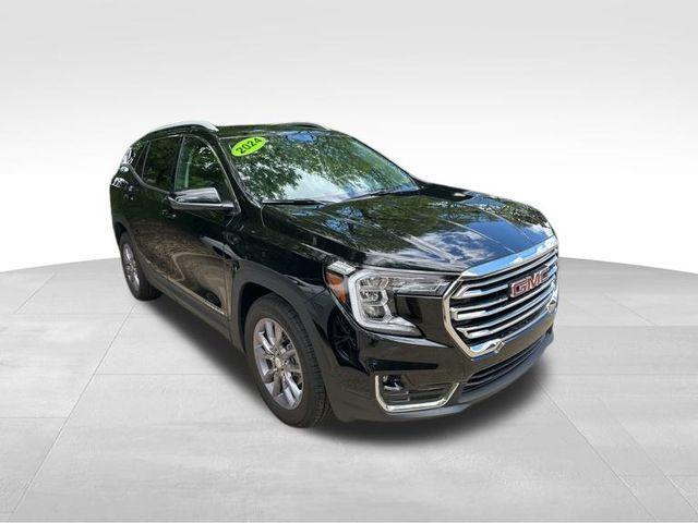 used 2024 GMC Terrain car, priced at $27,311