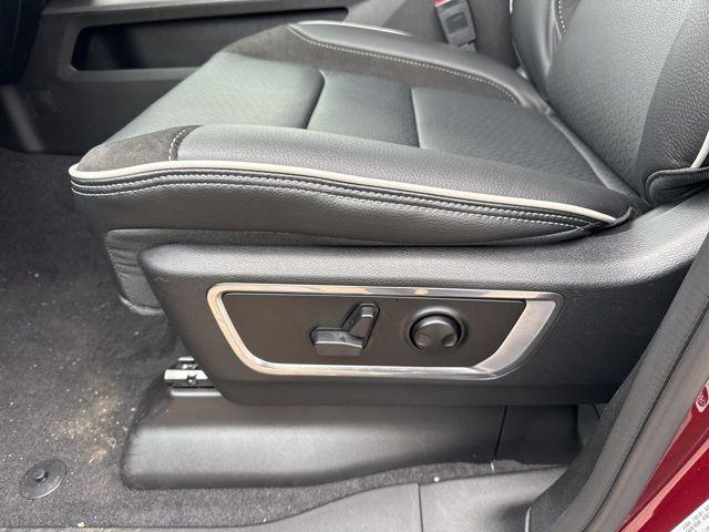 new 2025 Ram 1500 car