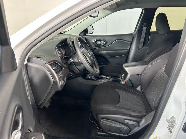used 2021 Jeep Cherokee car, priced at $18,552