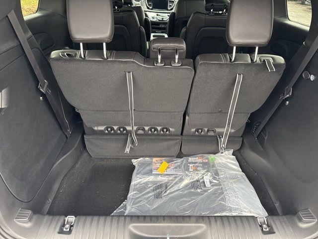 new 2026 Chrysler Pacifica car, priced at $35,751