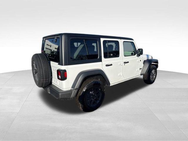 new 2025 Jeep Wrangler car, priced at $41,039