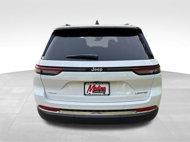 new 2025 Jeep Grand Cherokee car, priced at $45,551