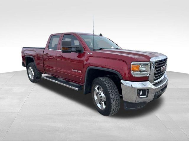 used 2018 GMC Sierra 2500 car, priced at $33,995