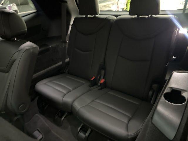 used 2024 Cadillac XT6 car, priced at $47,995