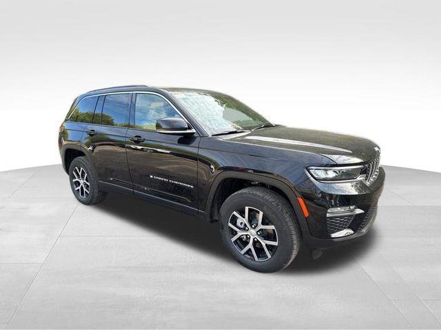 new 2025 Jeep Grand Cherokee car, priced at $40,678