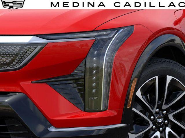 new 2025 Cadillac OPTIQ car, priced at $56,215