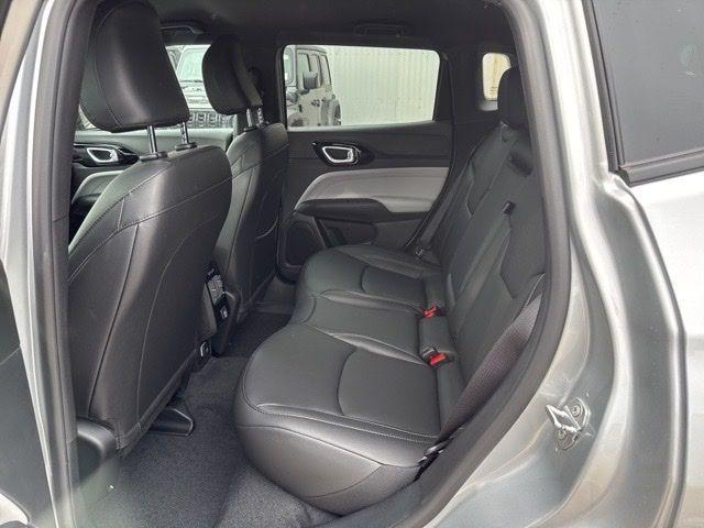 new 2025 Jeep Compass car, priced at $30,534
