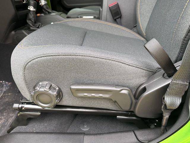 new 2025 Jeep Gladiator car, priced at $45,473