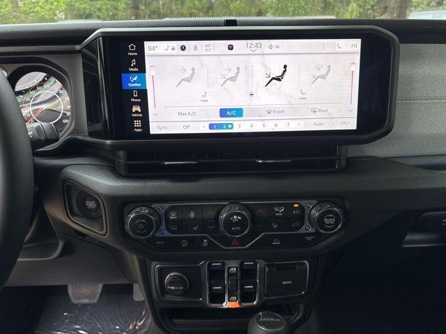 new 2025 Jeep Gladiator car, priced at $45,473