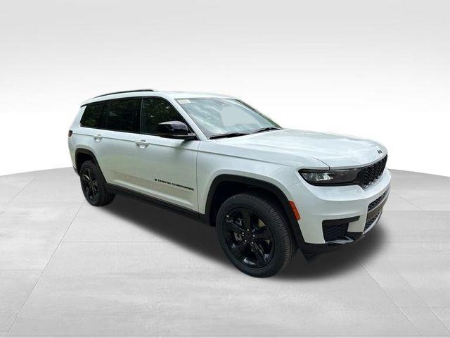new 2025 Jeep Grand Cherokee L car, priced at $46,117