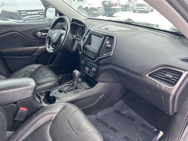 used 2021 Jeep Cherokee car, priced at $22,995