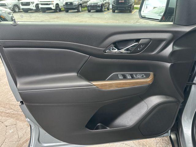 used 2023 GMC Acadia car, priced at $27,455