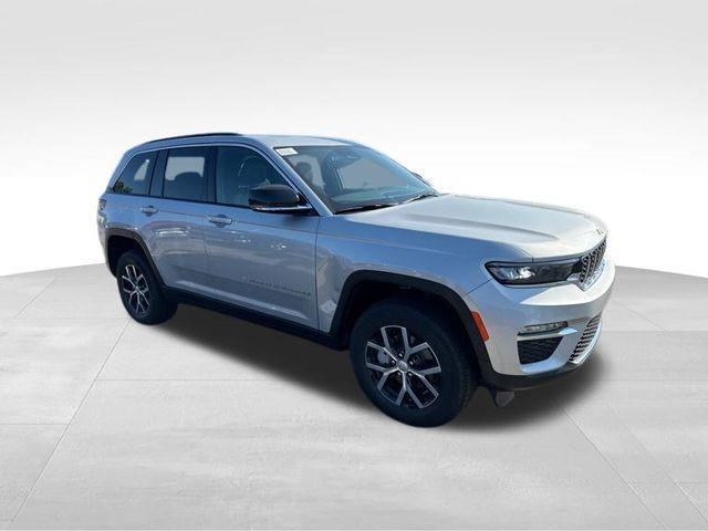 new 2025 Jeep Grand Cherokee car, priced at $42,366