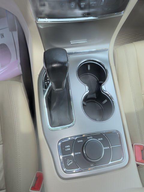 used 2020 Jeep Grand Cherokee car, priced at $27,995