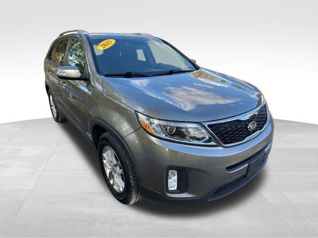 used 2015 Kia Sorento car, priced at $11,995