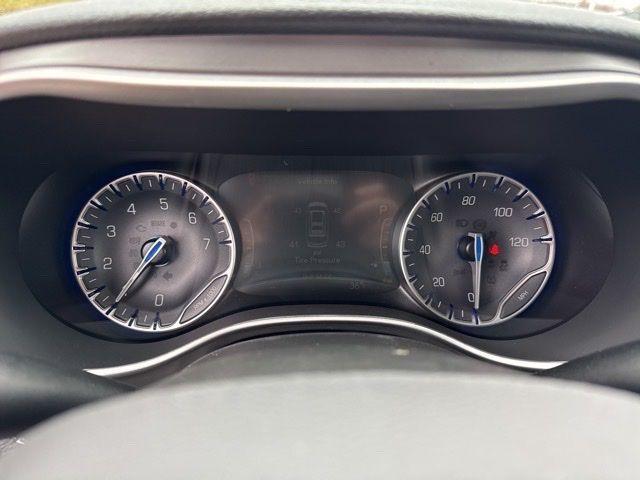 new 2026 Chrysler Pacifica car, priced at $40,660