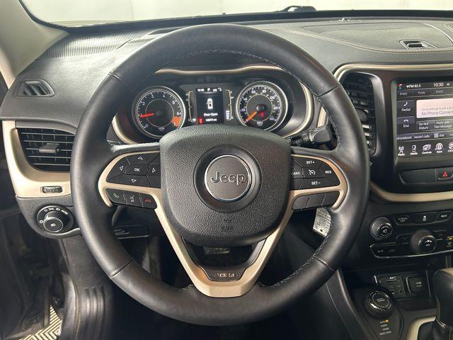 used 2015 Jeep Cherokee car, priced at $9,995