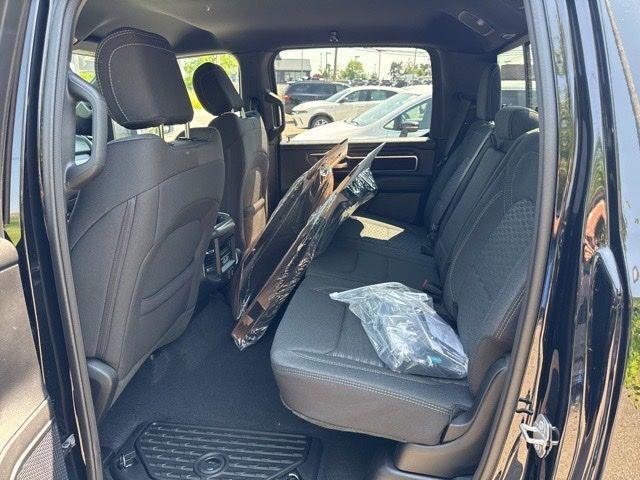 new 2025 Ram 1500 car, priced at $51,652