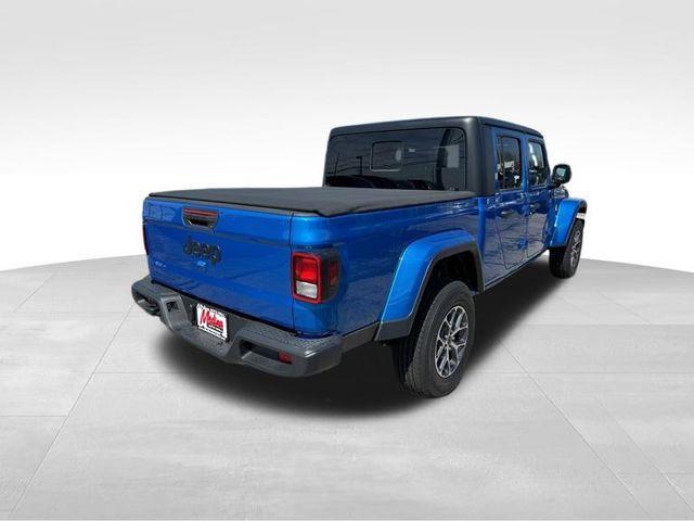 new 2024 Jeep Gladiator car, priced at $46,326