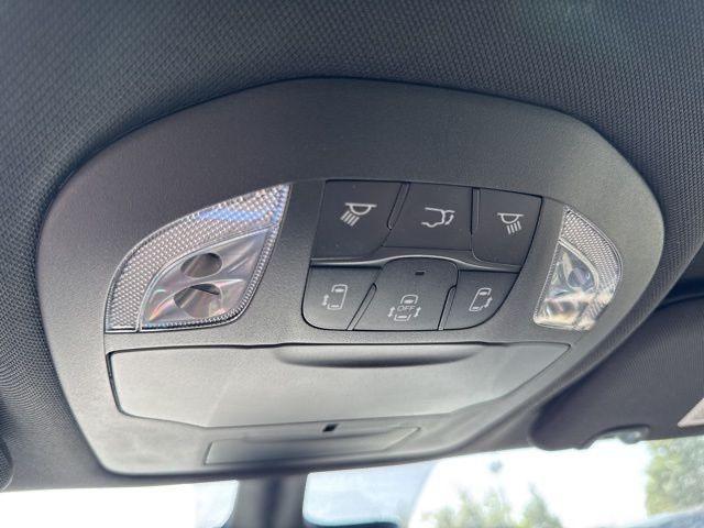new 2025 Chrysler Pacifica car, priced at $38,608