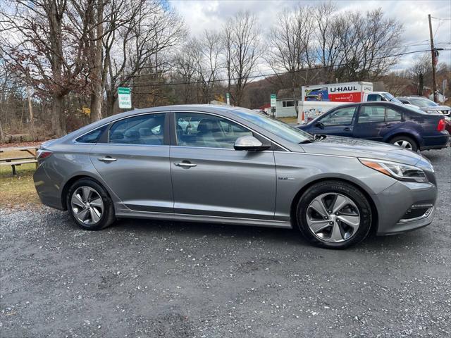 used 2017 Hyundai Sonata Hybrid car, priced at $11,295