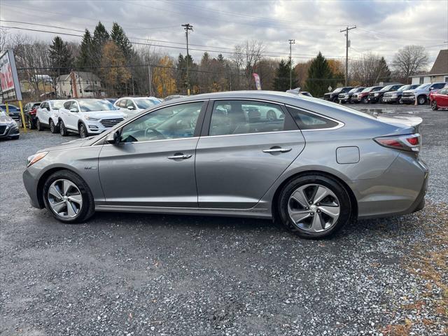 used 2017 Hyundai Sonata Hybrid car, priced at $11,295