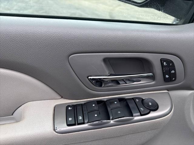 used 2013 Chevrolet Avalanche car, priced at $17,995