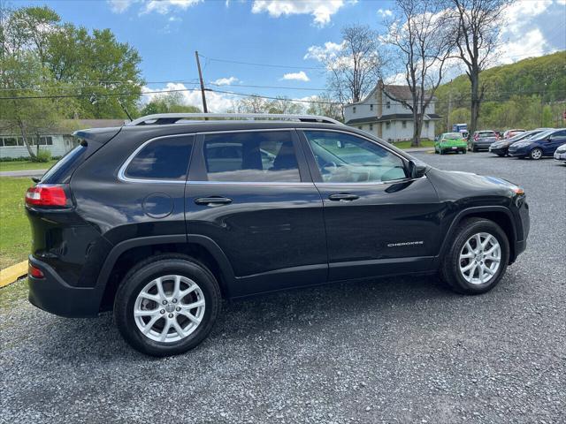 used 2015 Jeep Cherokee car, priced at $11,295