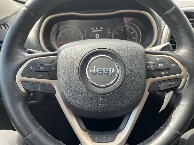 used 2015 Jeep Cherokee car, priced at $11,295