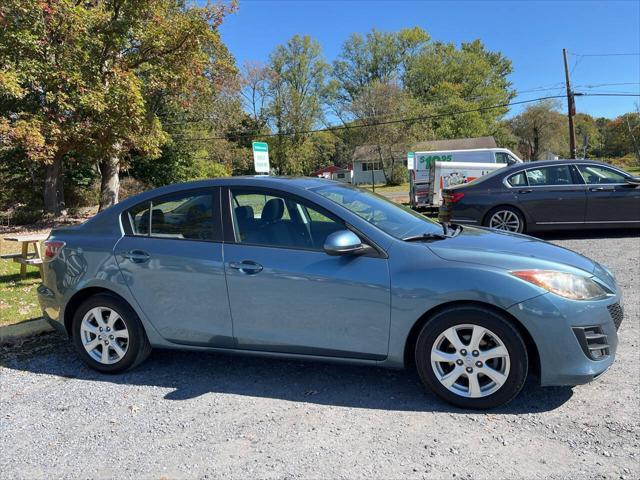 used 2010 Mazda Mazda3 car, priced at $7,995