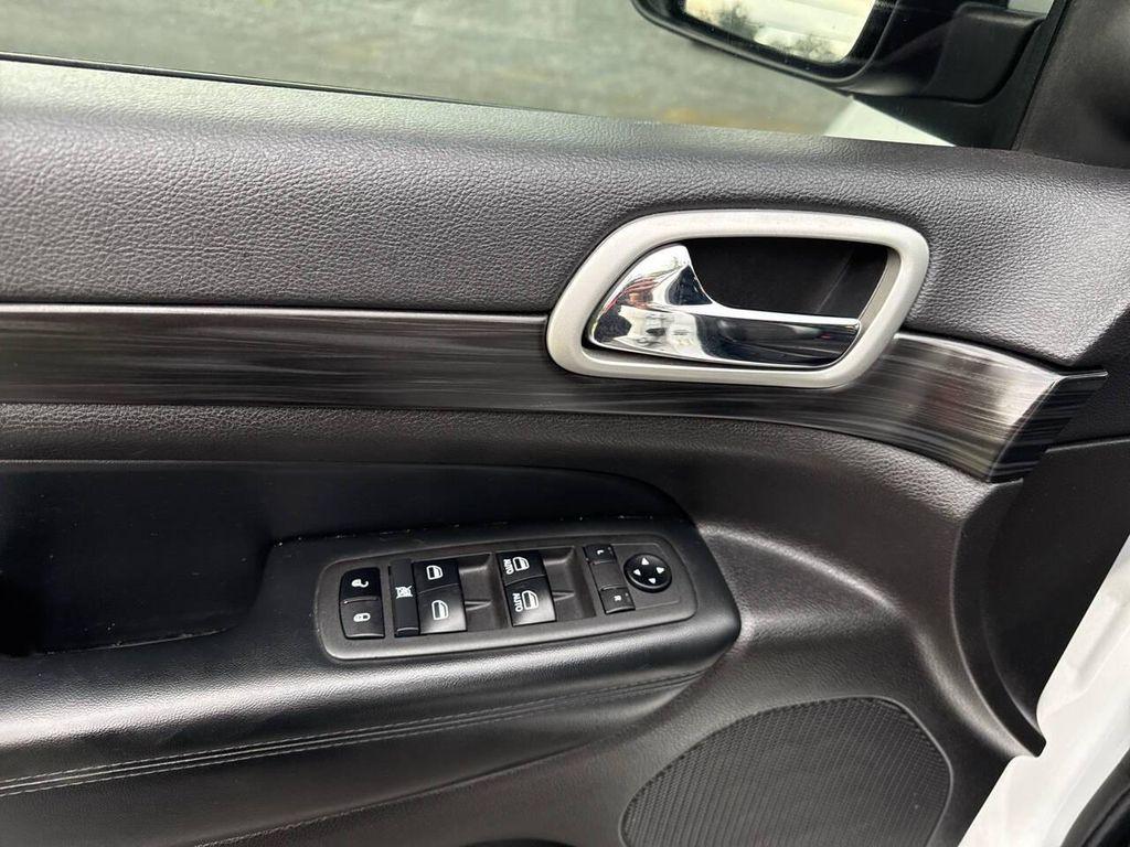 used 2021 Jeep Grand Cherokee car, priced at $23,895