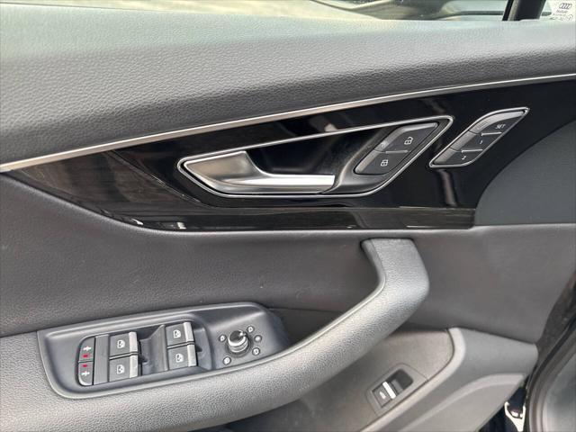 used 2017 Audi Q7 car, priced at $13,895