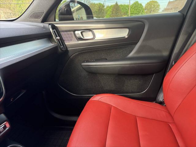 used 2019 Volvo XC40 car, priced at $16,995