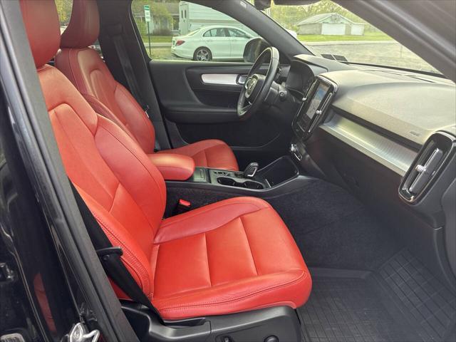 used 2019 Volvo XC40 car, priced at $16,995
