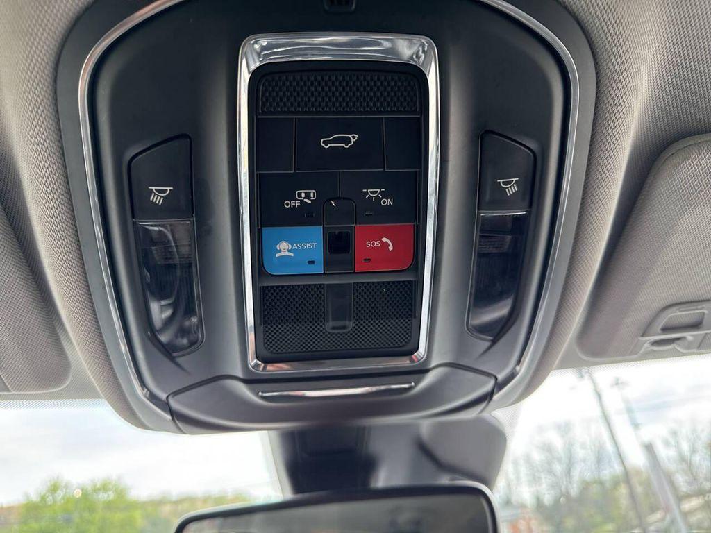 used 2023 Jeep Grand Cherokee car, priced at $27,595