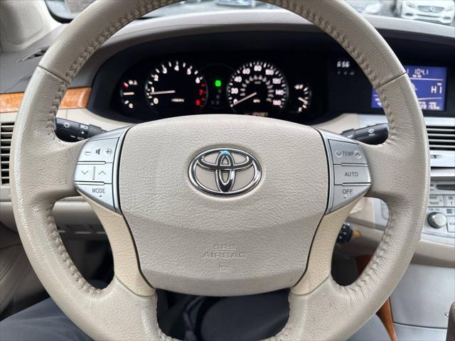 used 2006 Toyota Avalon car, priced at $8,995