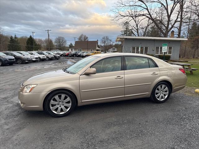 used 2006 Toyota Avalon car, priced at $8,995