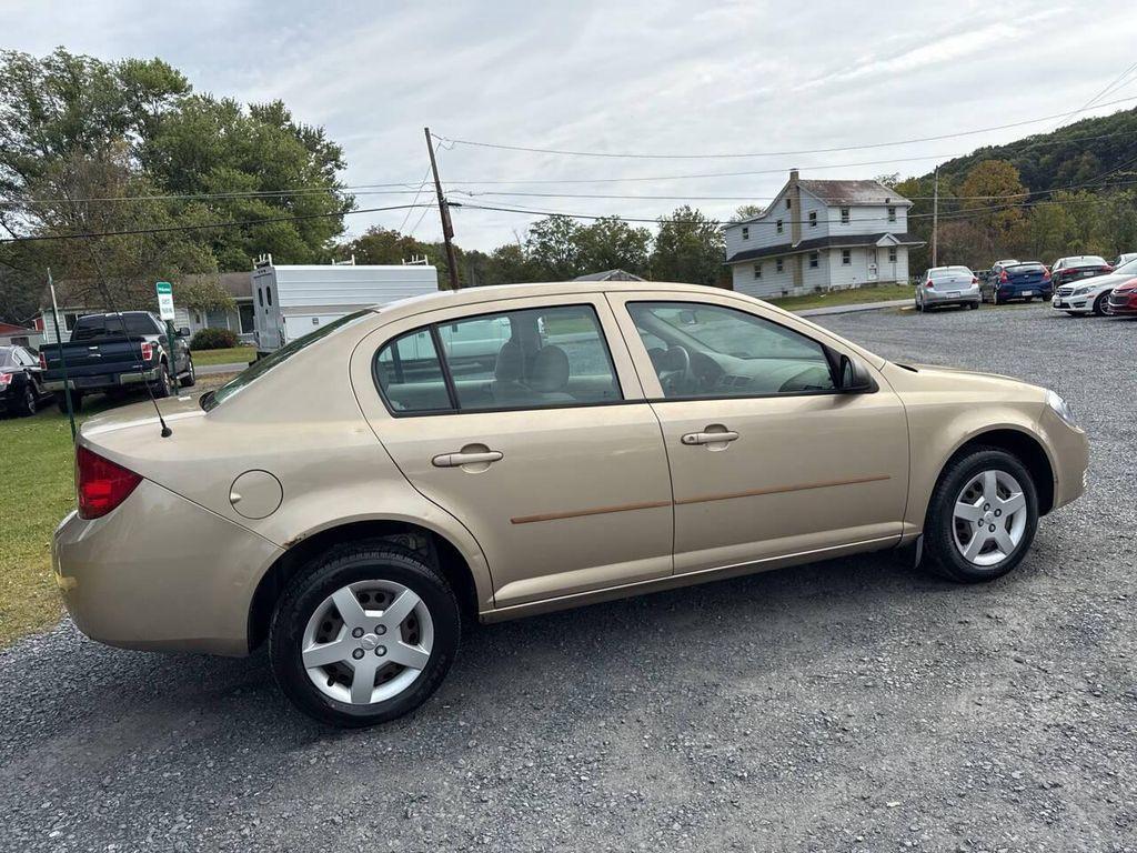 used 2005 Chevrolet Cobalt car, priced at $2,995