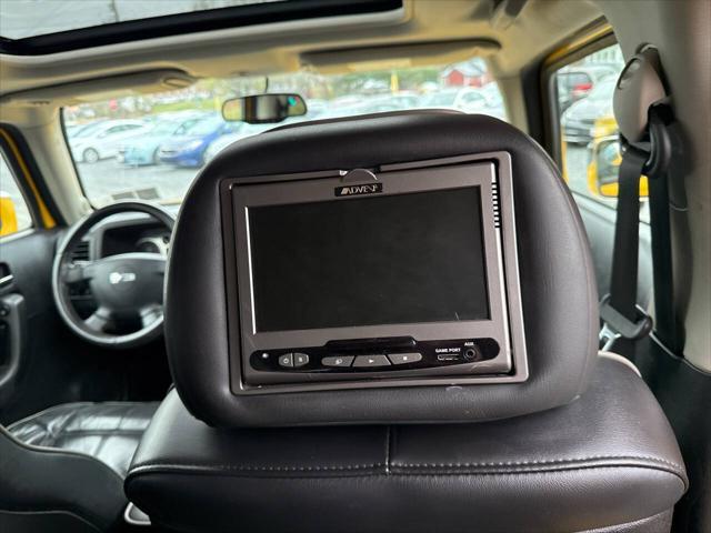 used 2007 Hummer H3 car, priced at $12,995