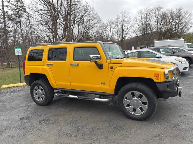 used 2007 Hummer H3 car, priced at $12,995
