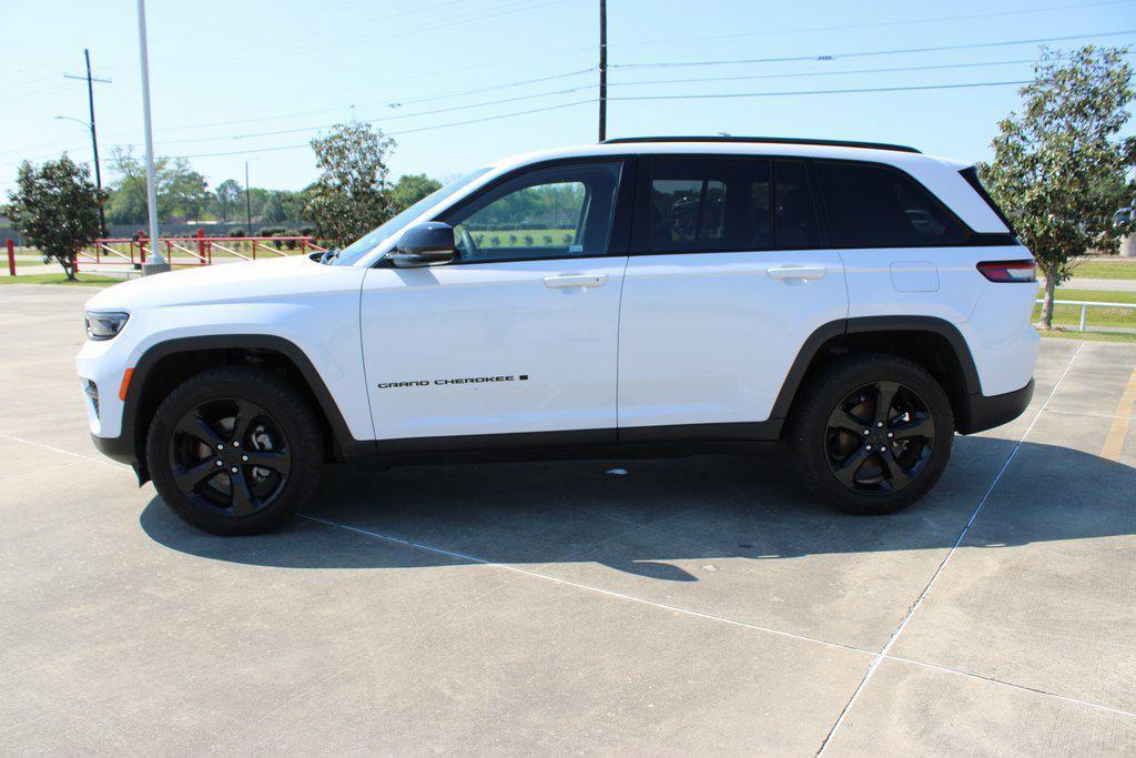 used 2023 Jeep Grand Cherokee car, priced at $27,795
