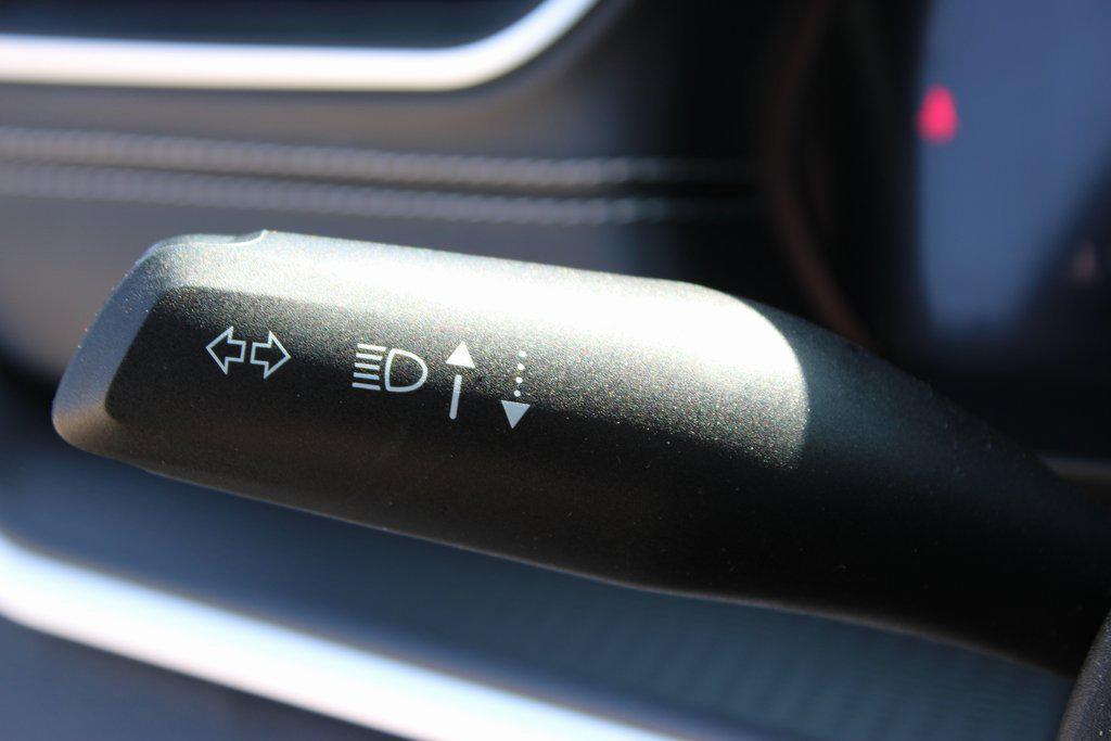 used 2023 Jeep Grand Cherokee car, priced at $27,795