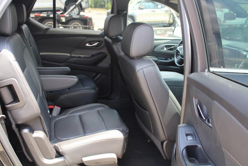 used 2022 Chevrolet Traverse car, priced at $26,995