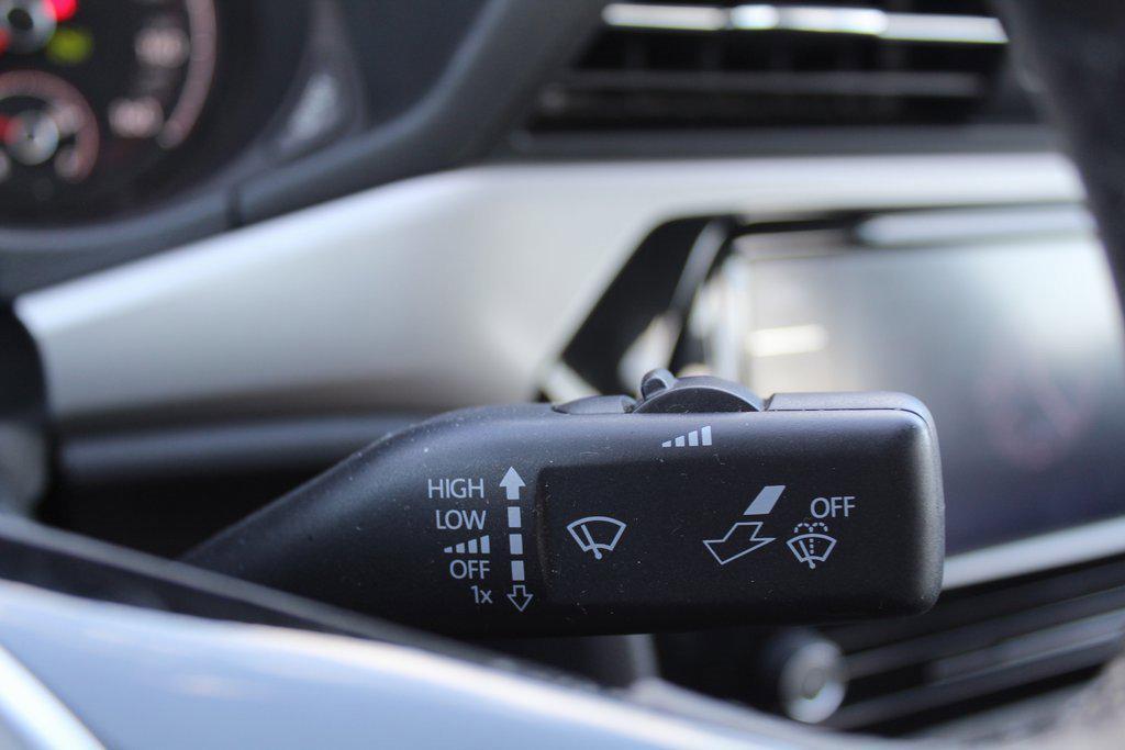 used 2022 Volkswagen Passat car, priced at $23,250