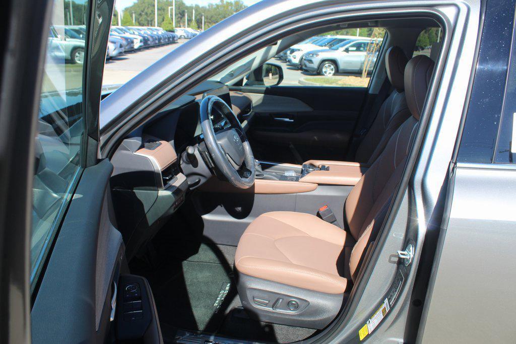 new 2026 Toyota Grand Highlander car, priced at $59,649