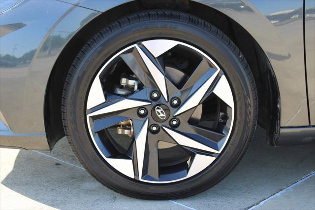 used 2023 Nissan Sentra car, priced at $18,888