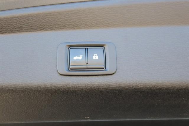 used 2024 Mitsubishi Outlander car, priced at $24,499