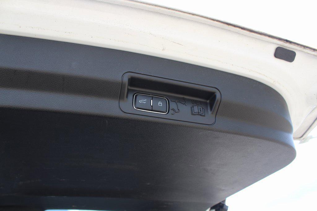 used 2022 Ford Explorer car, priced at $27,445