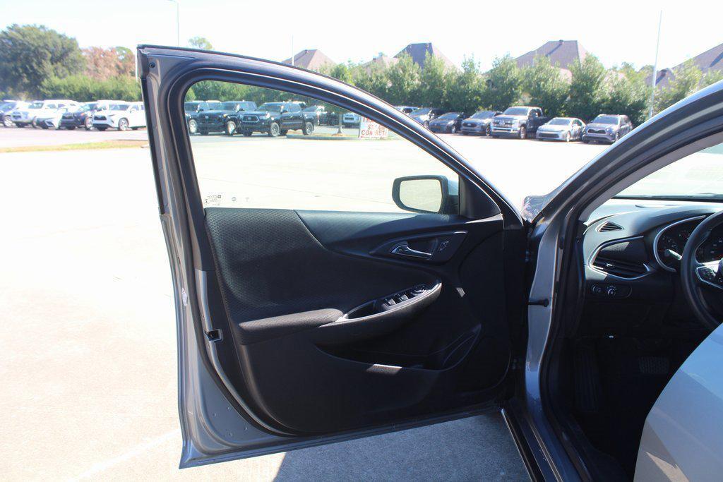 used 2025 Chevrolet Malibu car, priced at $24,999